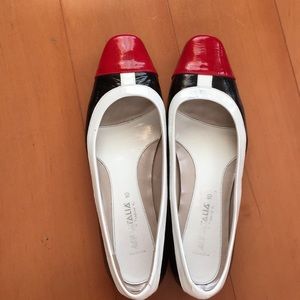 Aquatalia flat shoes